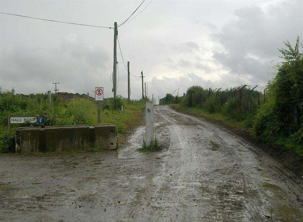 The entrance to Hall Road in Wouldham