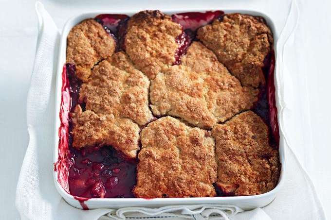 Donna Hay's mixed berry cobbler