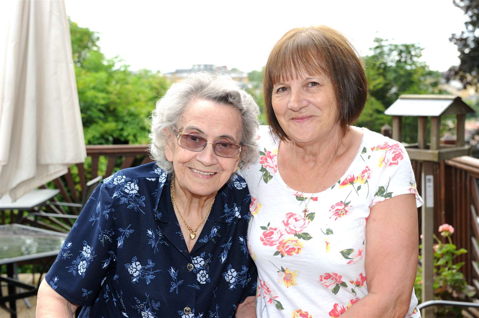 L/R, Resident Eileen Vango with her daughter Carol Shearn.