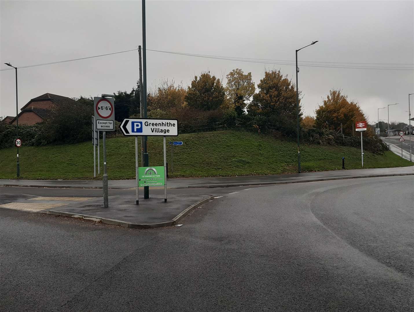 There are plans for 47 new flats on the corner of Station Road, Greenhithe. Photo: Sean Delaney