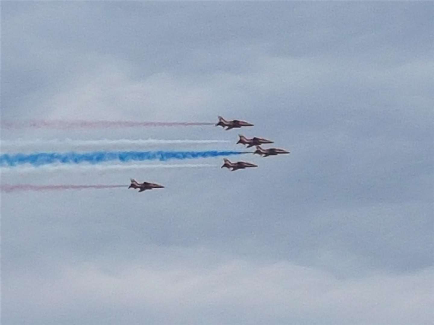 The Red Arrows performing (3194473)
