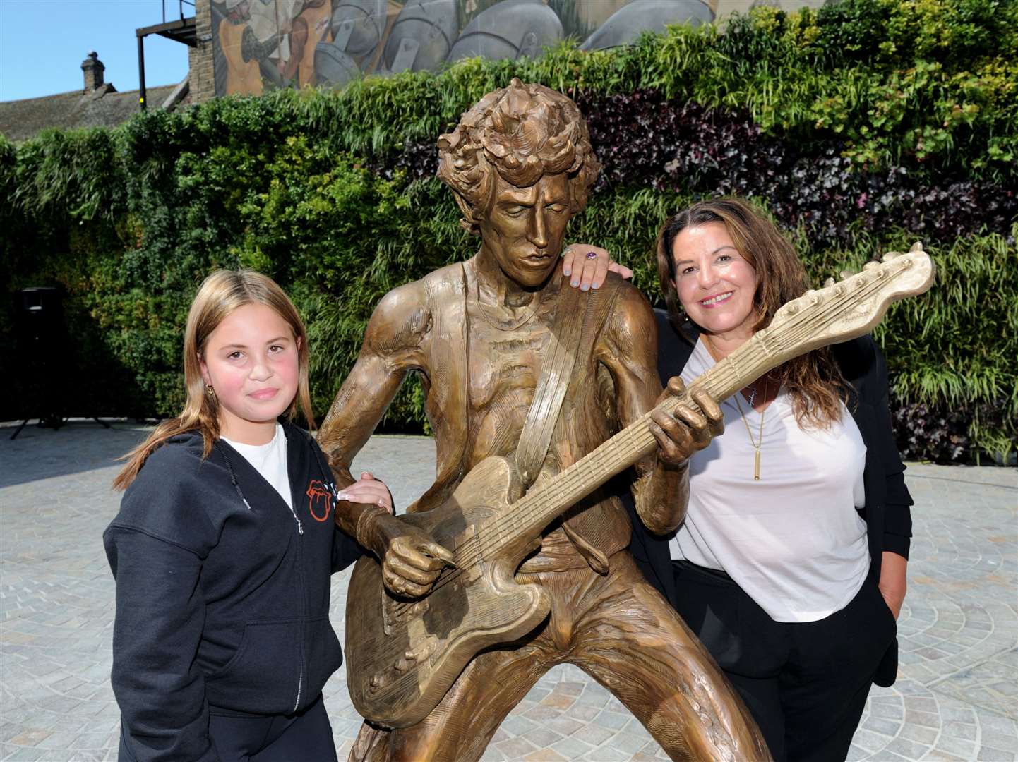 Keith Richards’ daughter Angela (right), with her daughter Ava,12. Picture: Simon Hildrew