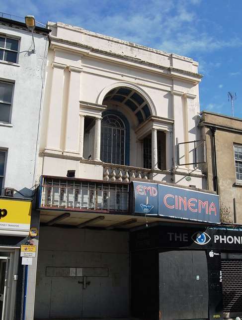 The since closed Majestic Cinema in King Street, Gravesend