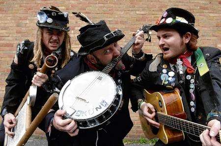 Medway Festival of Steam &amp; Transport, The Historic Dockyard, Chatham