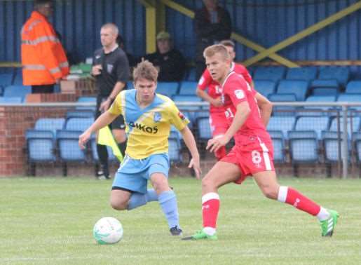 Jake Hessenthaler in action for the Gills at Canvey Picture: Kieran Argent / KJA Sports Images
