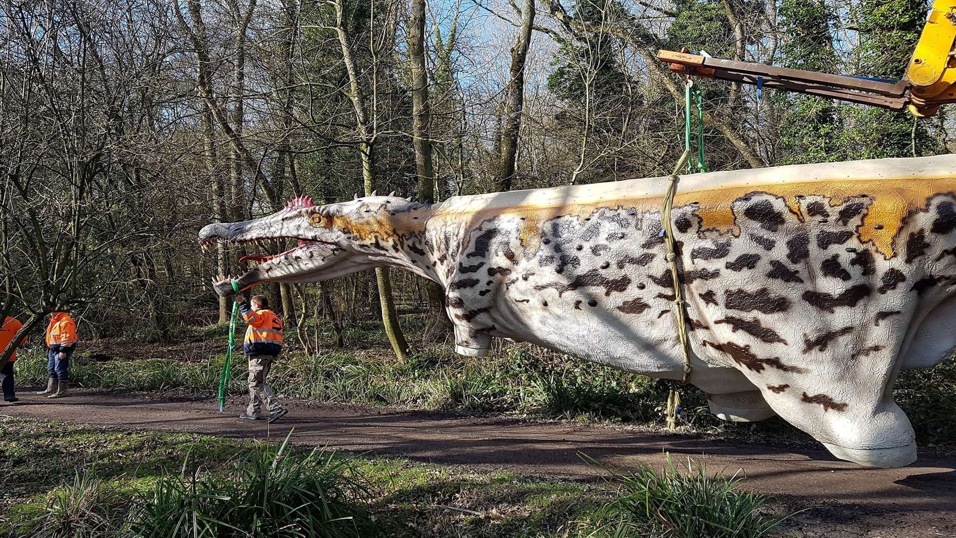 The Spinosaurus arrives at Port Lympne