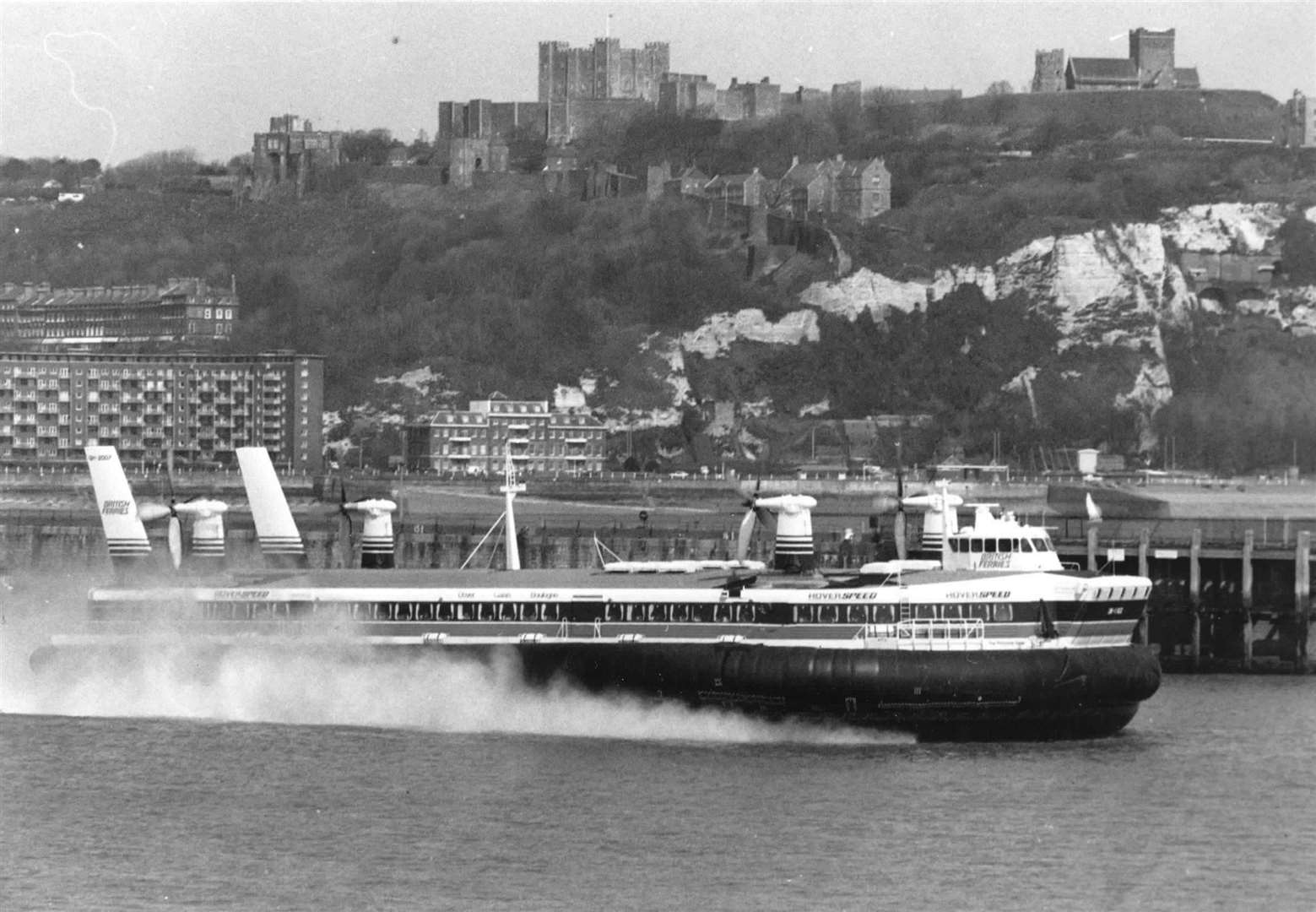 Hovercraft coming into Port of Dover. file pic dated 26th November, 1991 (54537482)