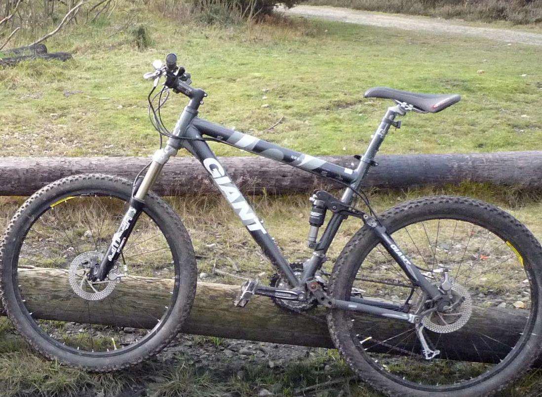 A Giant mountain bike, stolen from a roof rack in Boughton Monchelsea