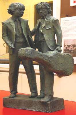 A statue of Sir Mick Jagger and Keith Richards
