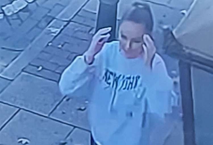 Grace was last seen wearing a grey jumper with a black New York emblem, black leggings and white Nike trainers in Rochester. Picture: Kent Police