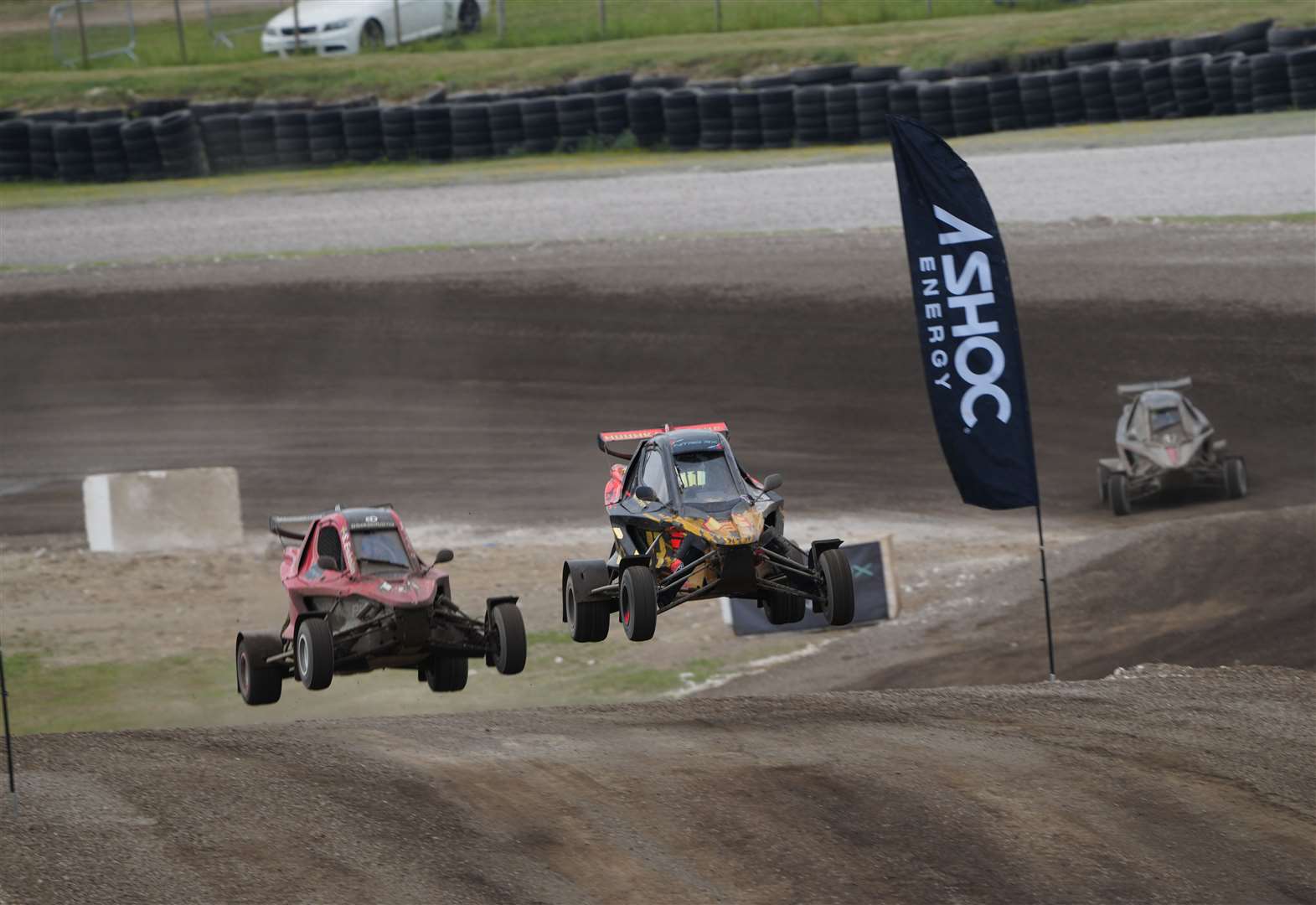 Huge jump and Nascar-style bend to stay at Lydden