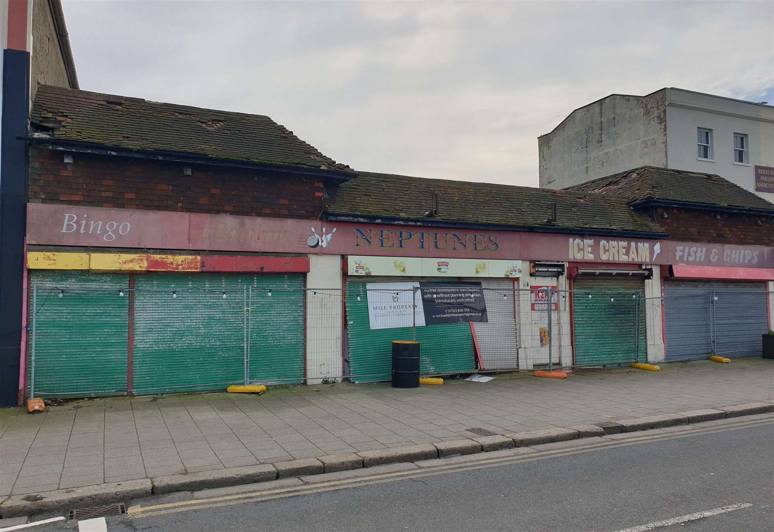Derelict arcade targeted by vandals and fly-tippers to be demolished