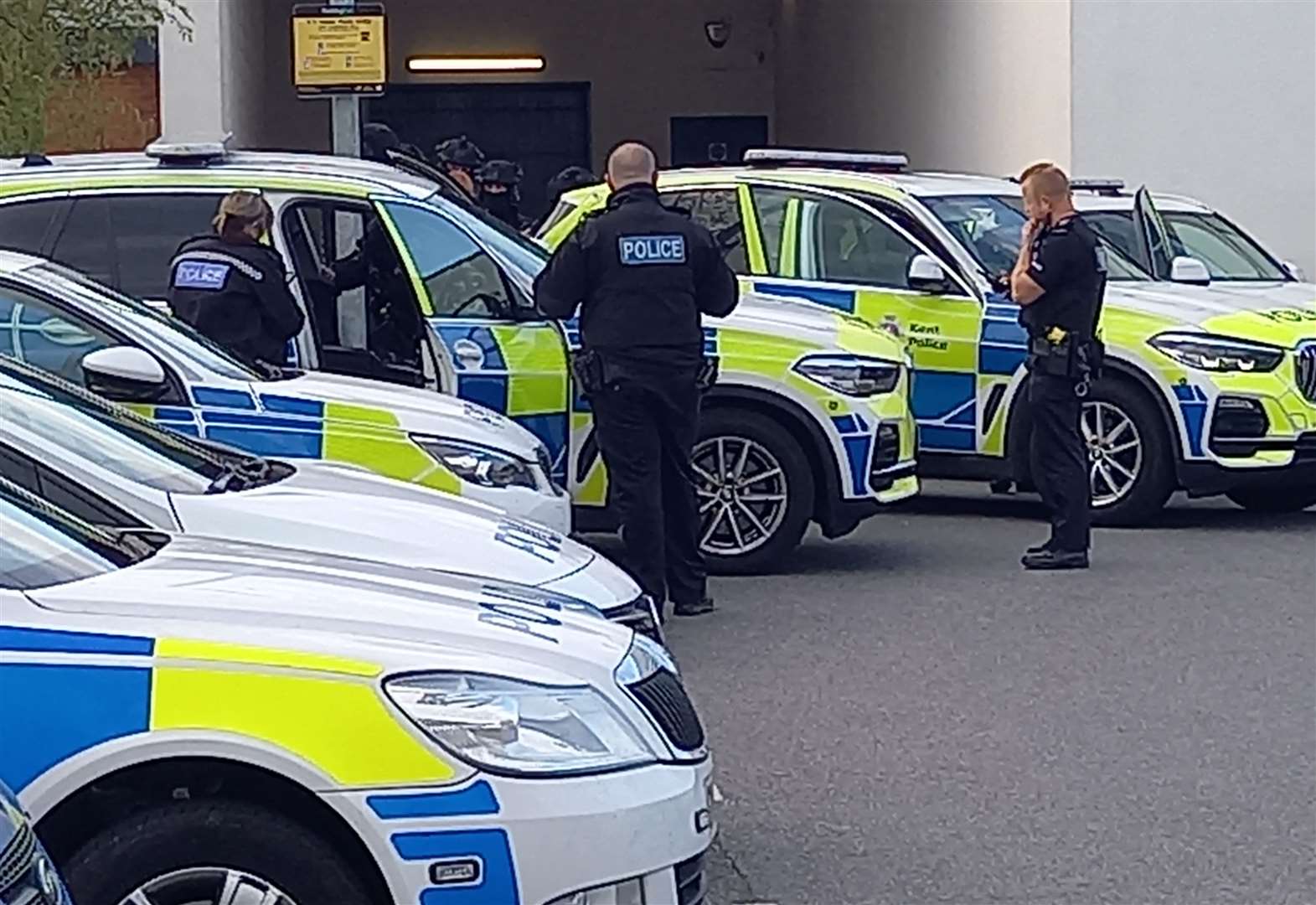 Armed police converge on Aldi supermarket