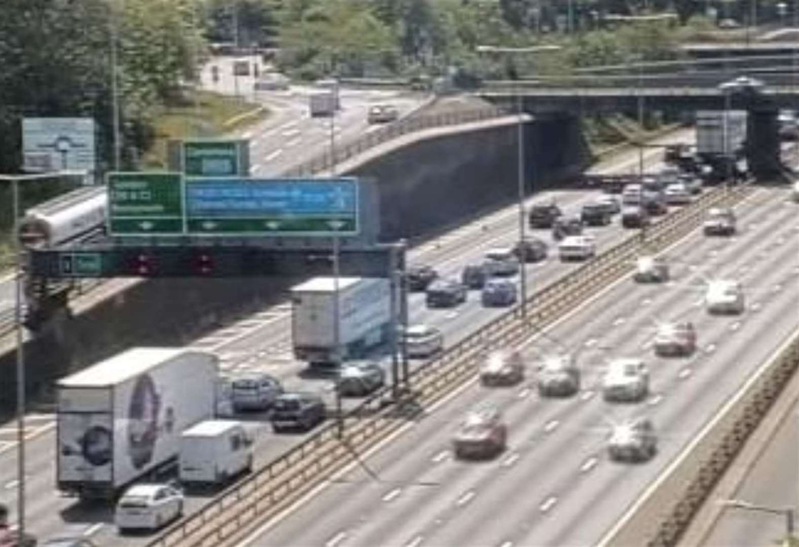 M25 traffic