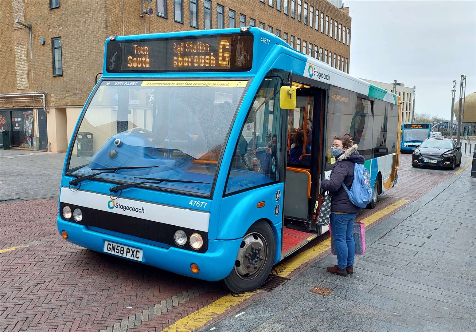 'Vital' town centre bus service gets one-year reprieve