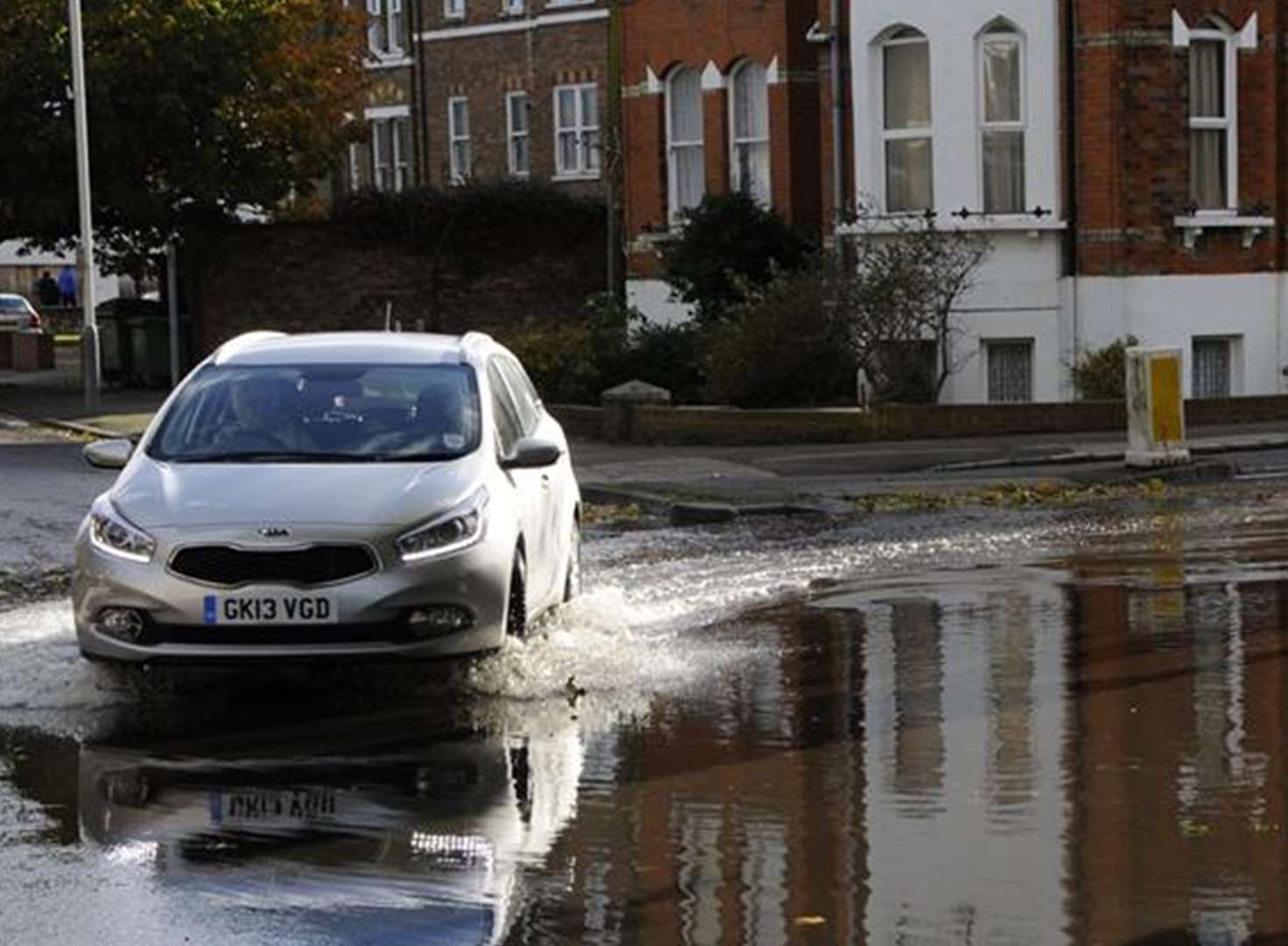 Flood warning as Kent braced for washout weekend