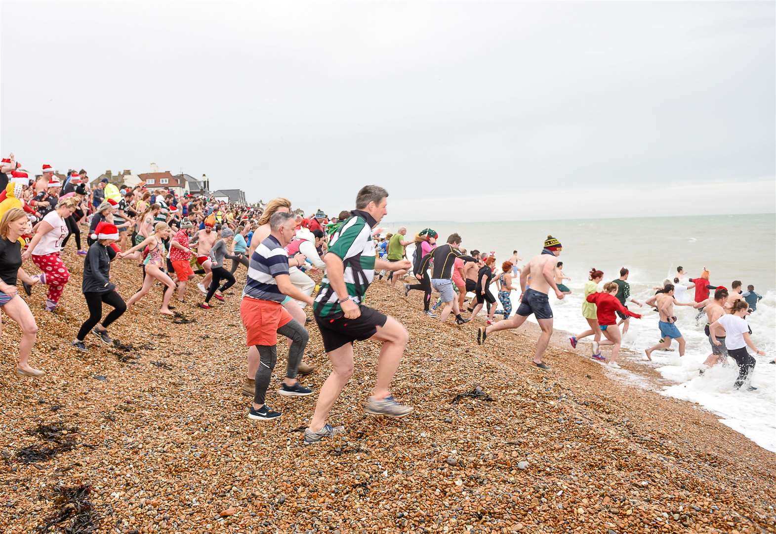 'It's go, go, go!' say Boxing Day Dip organisers 