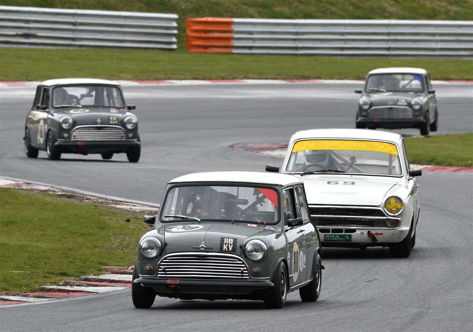 Sollis stars as Historic Touring Cars thrill at Brands