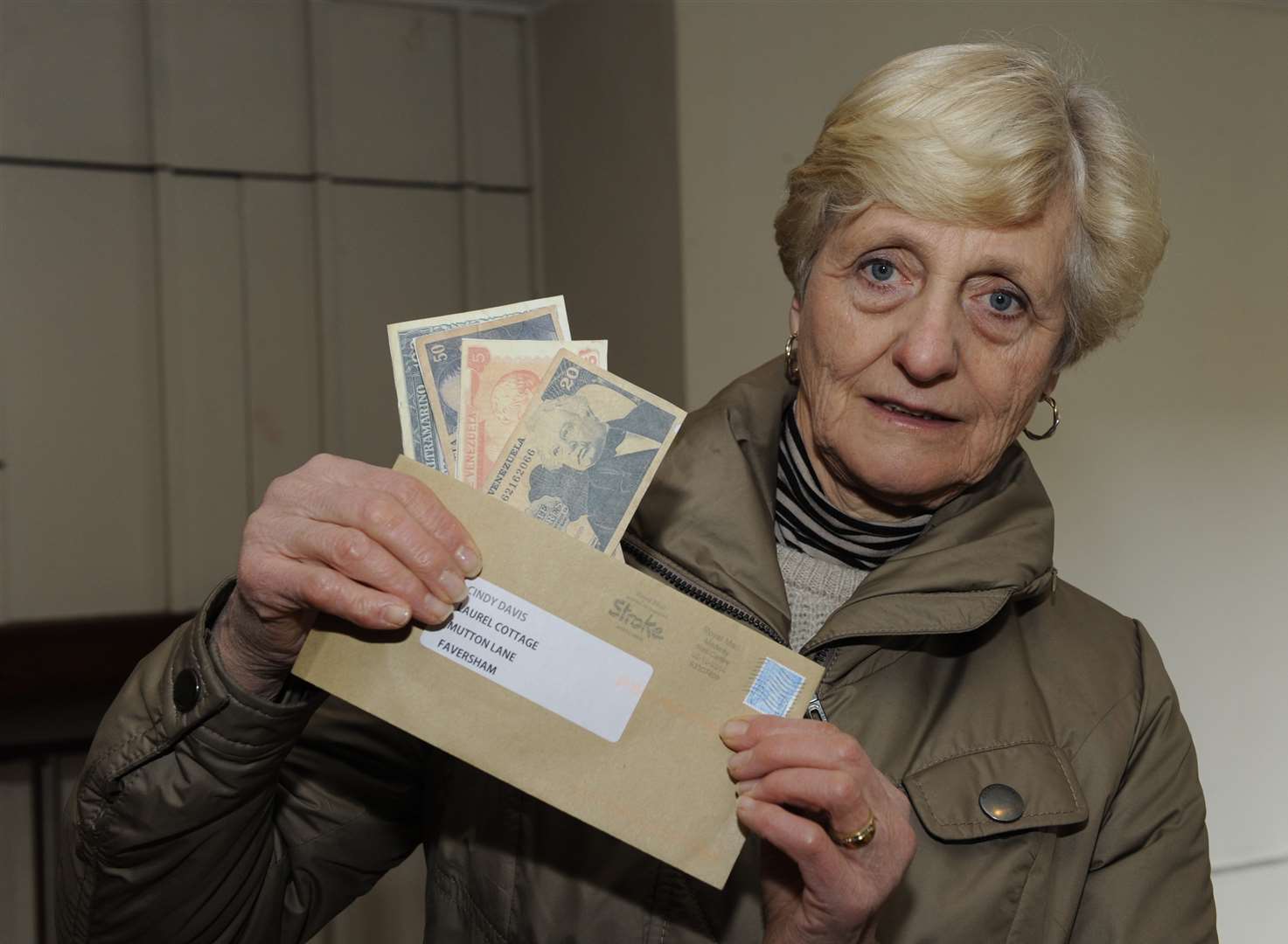 Brown envelopes of cash sent to councillors