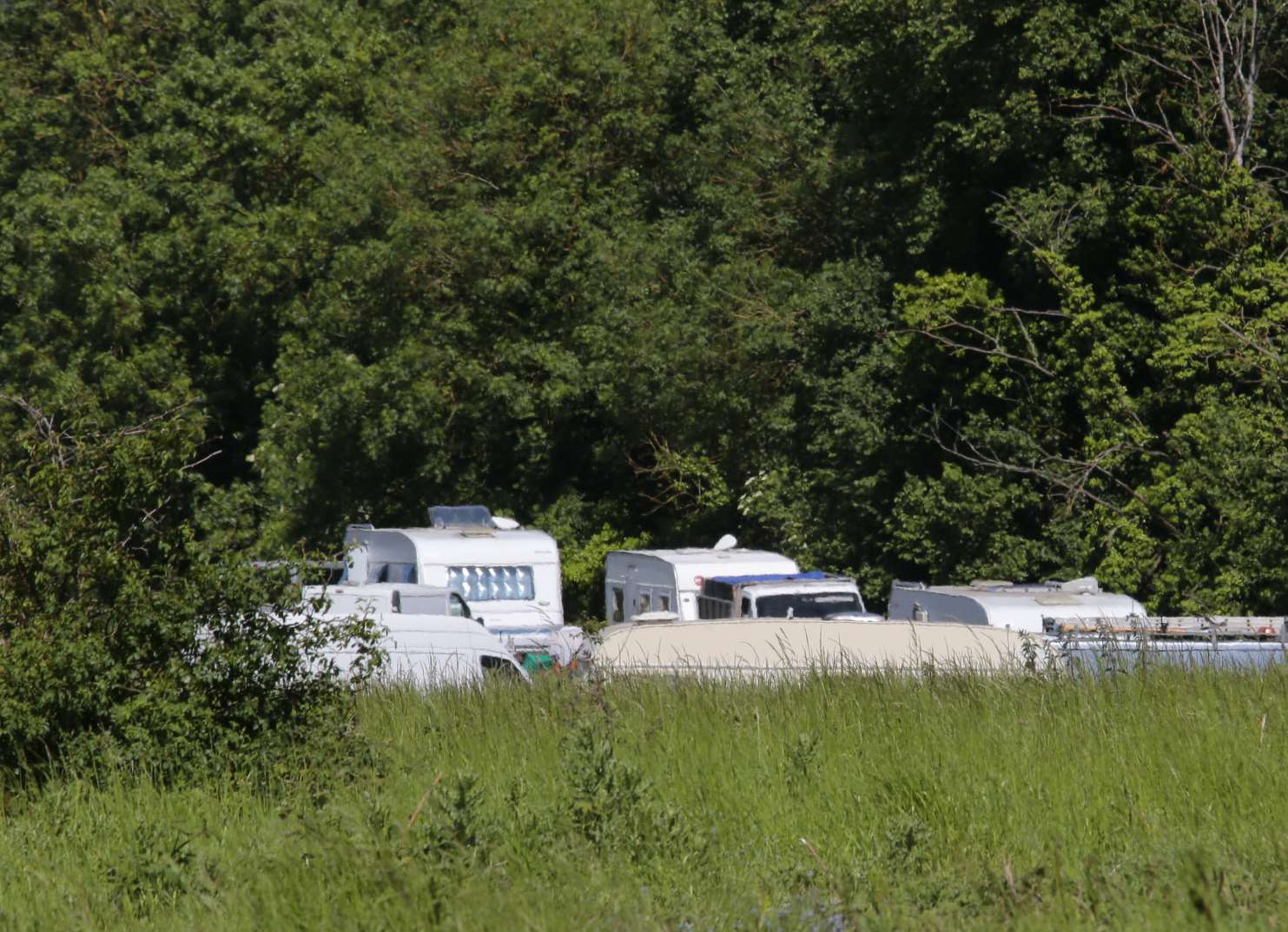 Travellers on the site