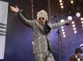 Geldof rants at fans wearing 'wall to wall Primark'