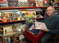 Record collector wants fans to tune in to vinyl