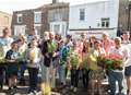 Youngsters dig in to help brighten up the seafront 