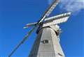 Bid to ditch windmill sell-off plan fails by single vote