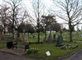 Callous thieves target graveside mourners
