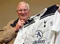 Spurs shirt to be auctioned