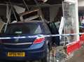 Dramatic footage showing moment car smashes in to beauty salon