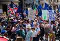Hundreds of thousands join Brexit march