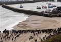 Hundreds join Danny Boyle's Pages of the Sea tribute
