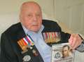 WW2 hero wants to reunite wartime love letters with soldier's family
