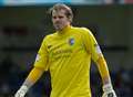 Former Gills keeper signs for Darts