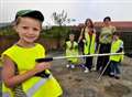 Youngsters clean up street
