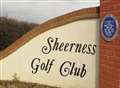 Thieves in golf club raid