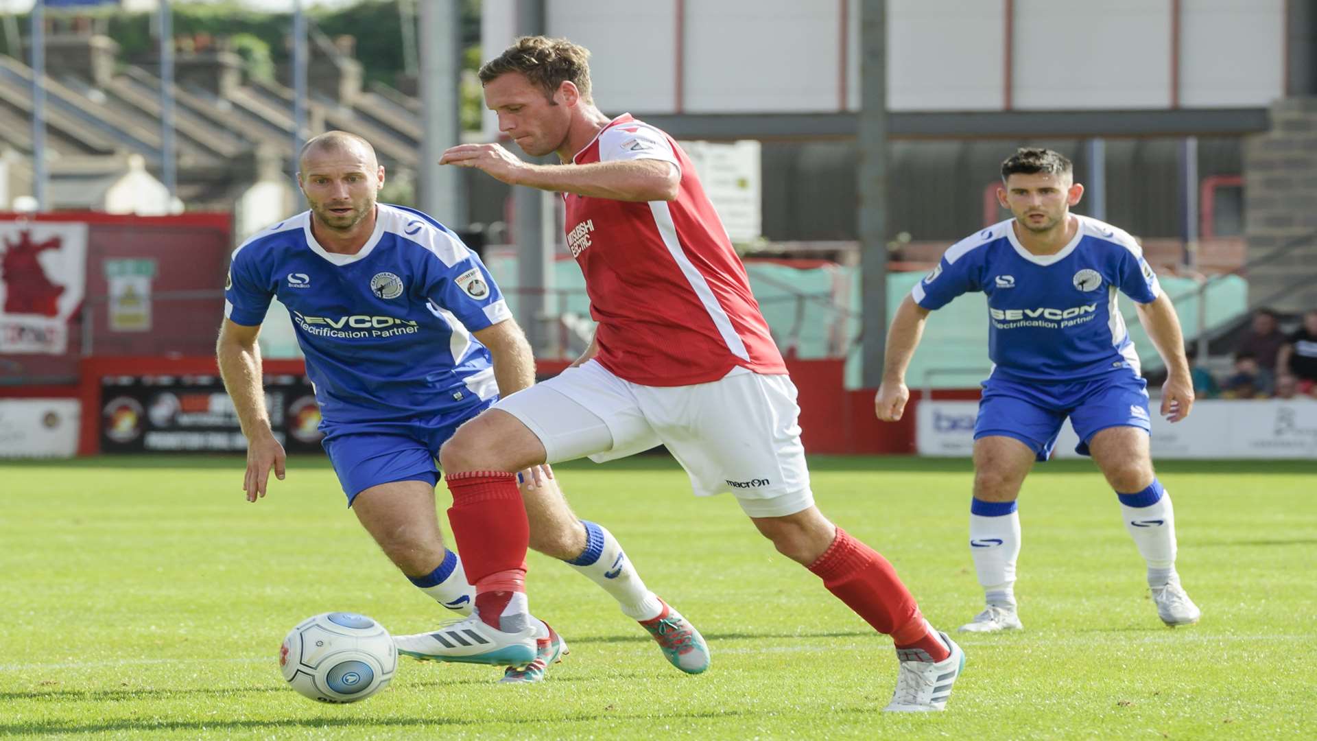 Andy Drury on the ball for Ebbsfleet against Gateshead Picture: Andy Payton