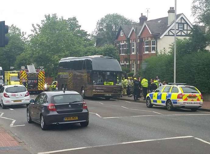 The accident on St John's Road, Tunbridge Wells. Picture: @AlexanderJBall