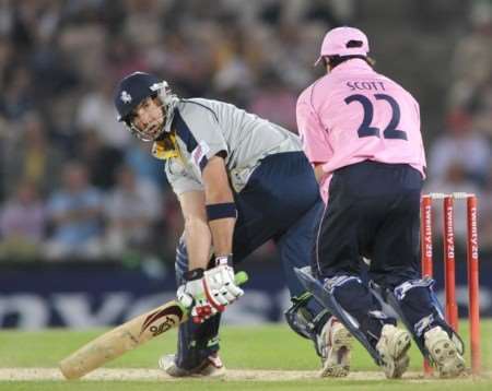 Justin Kemp failed in his valiant effort to win the cup for Kent. Picture: BARRY GOODWIN