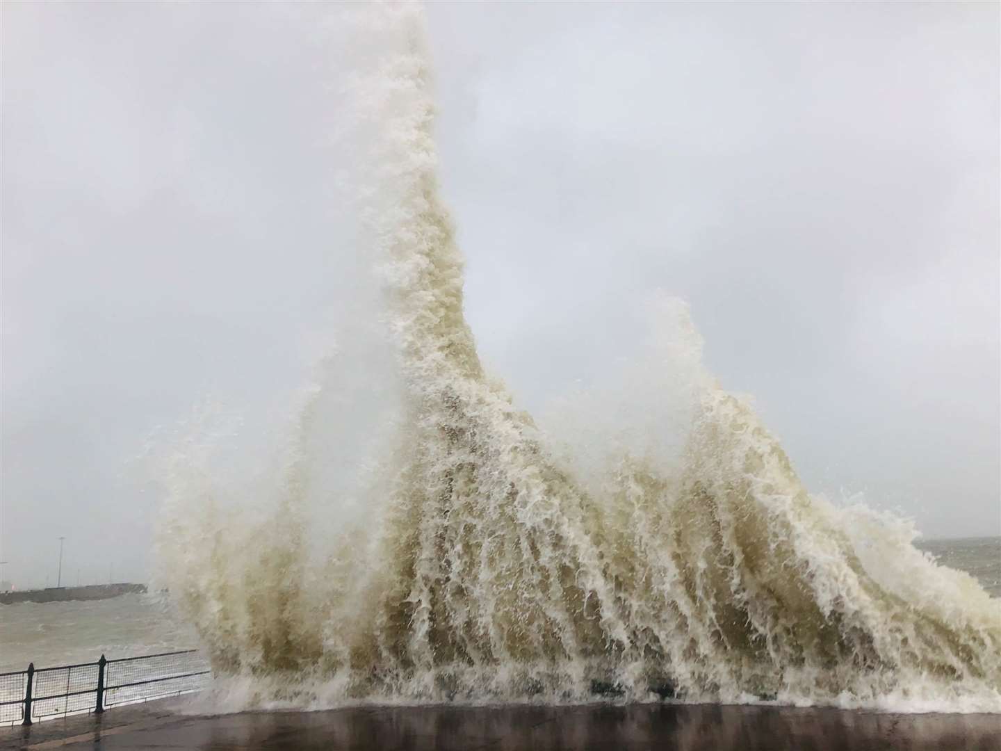 The high winds are expected to cause huge waves. Photo credit: Gary Ford