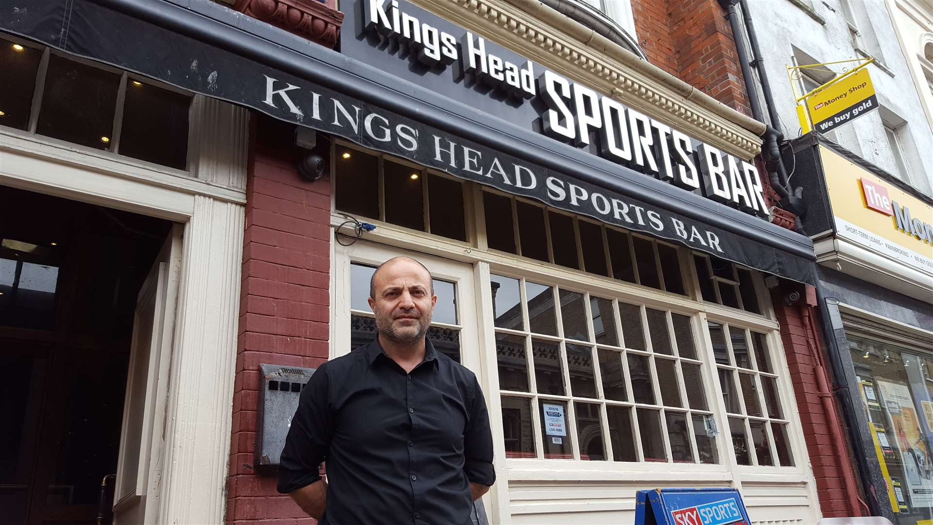Ismail Sucu, landlord at the Kings Head in Gravesend