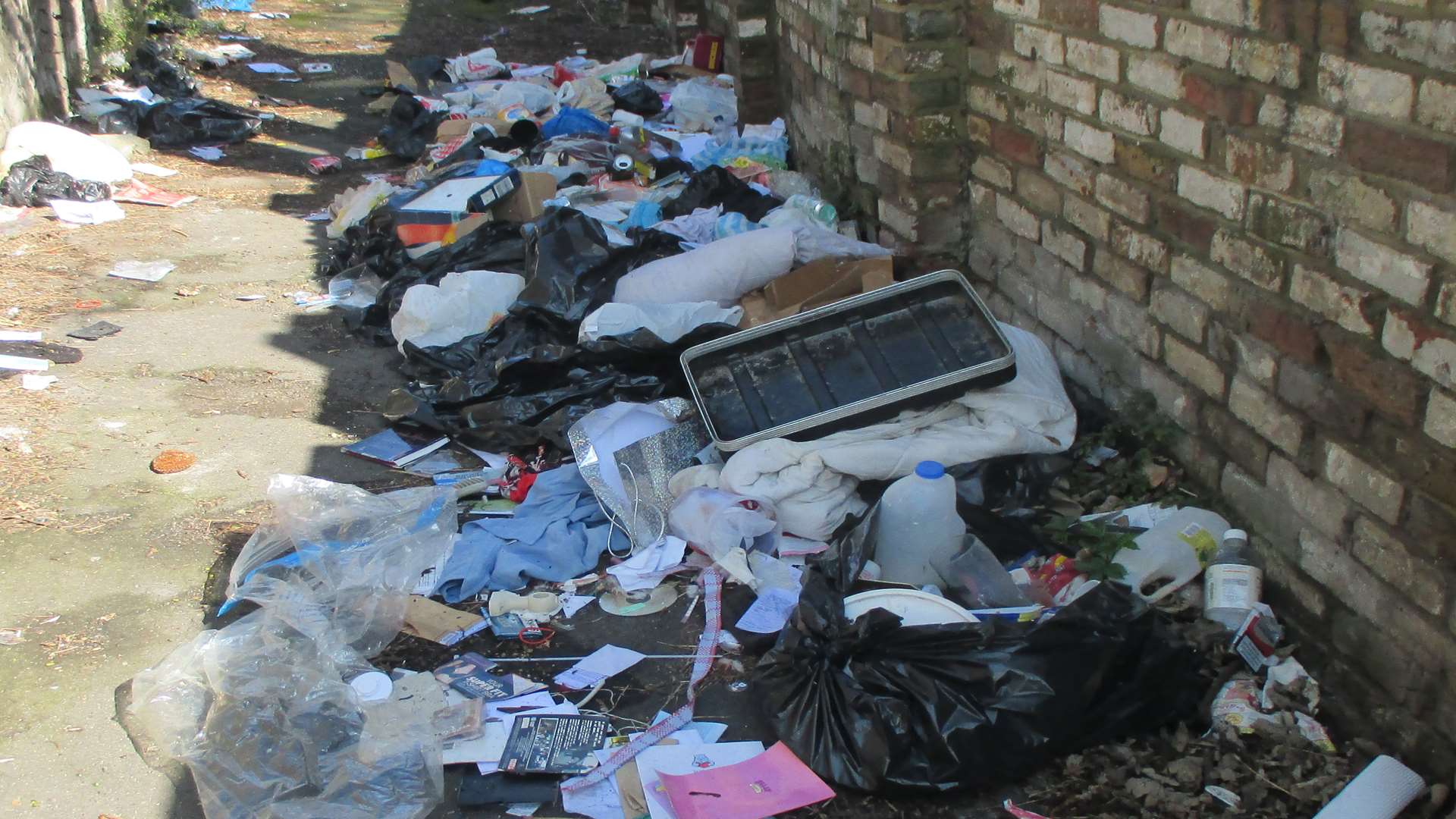 The 'extreme levels' of flytipping occurred in Victoria Road, Margate