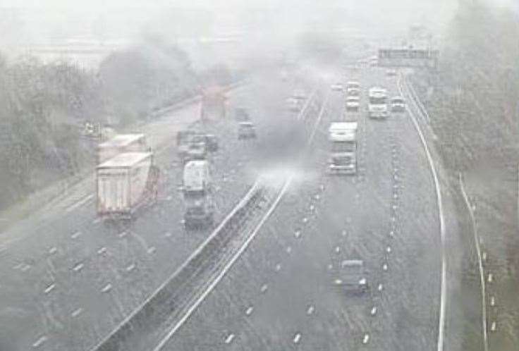 There's slow traffic on the M25 clockwise because of heavy snowfall near Junction 5 for Sevenoaks and the M26. Picture: Highways England