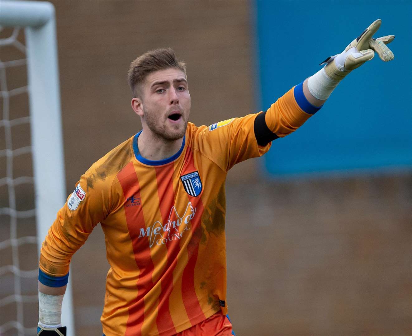 Gillingham keeper Tomas Holy makes his point against Barnsley Picture: Ady Kerry