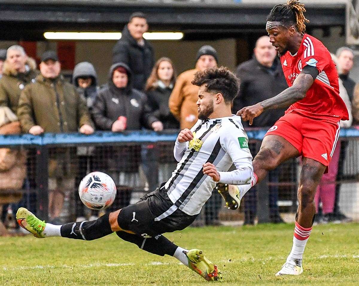 Dartford's Maxwell Statham closes down Ade Azeez in their weekend 2-2 draw at Welling United. Picture: Dave Budden
