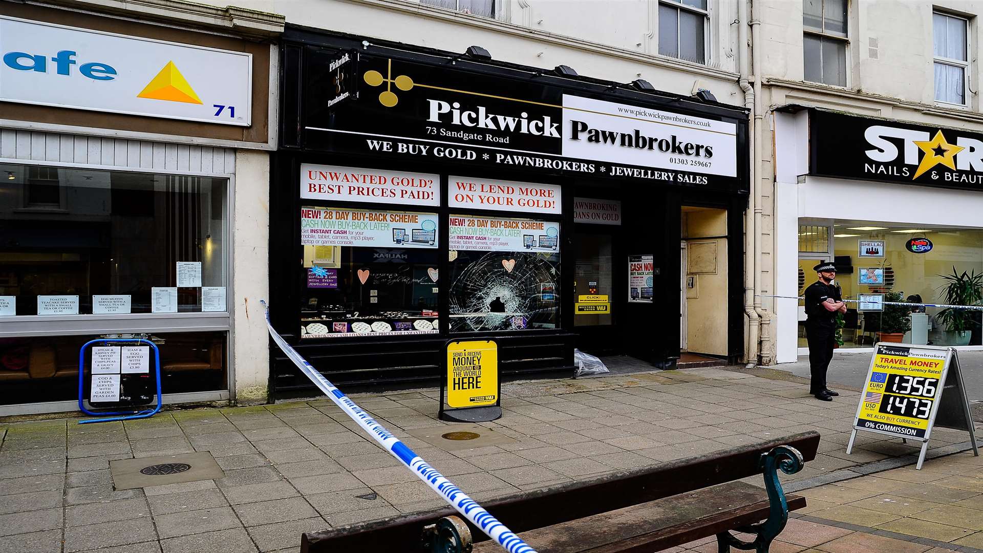 The robbers targeted this pawnbrokers. Picture: Alan Langley