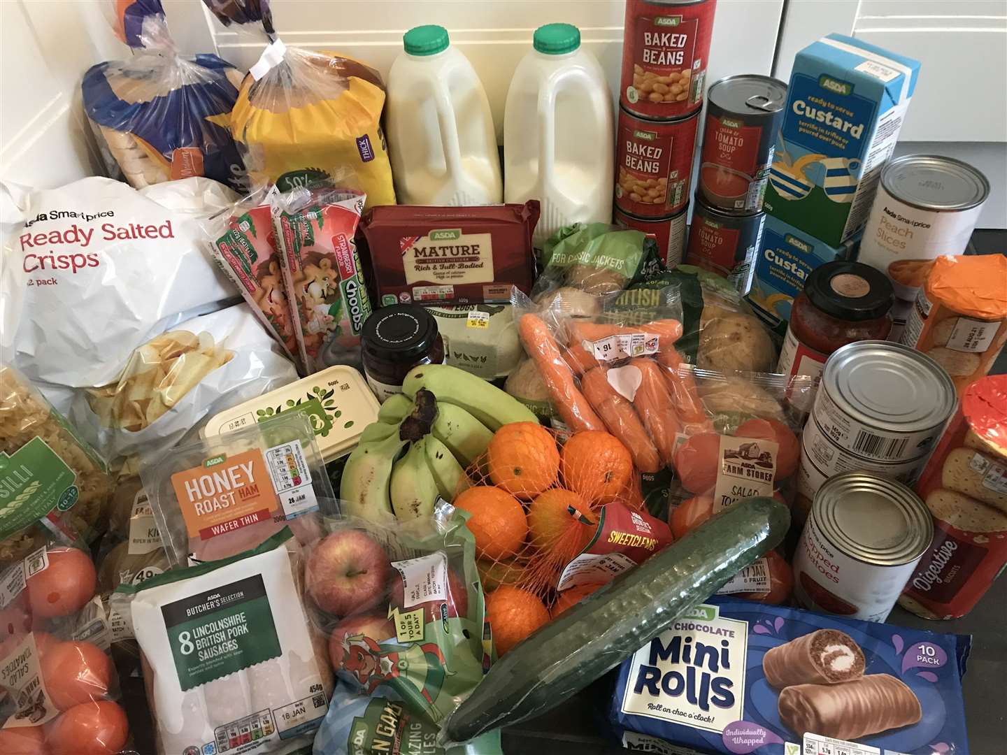 This shop cost just over £26 with the aim of feeding two primary school aged children lunches for a week to 10 days