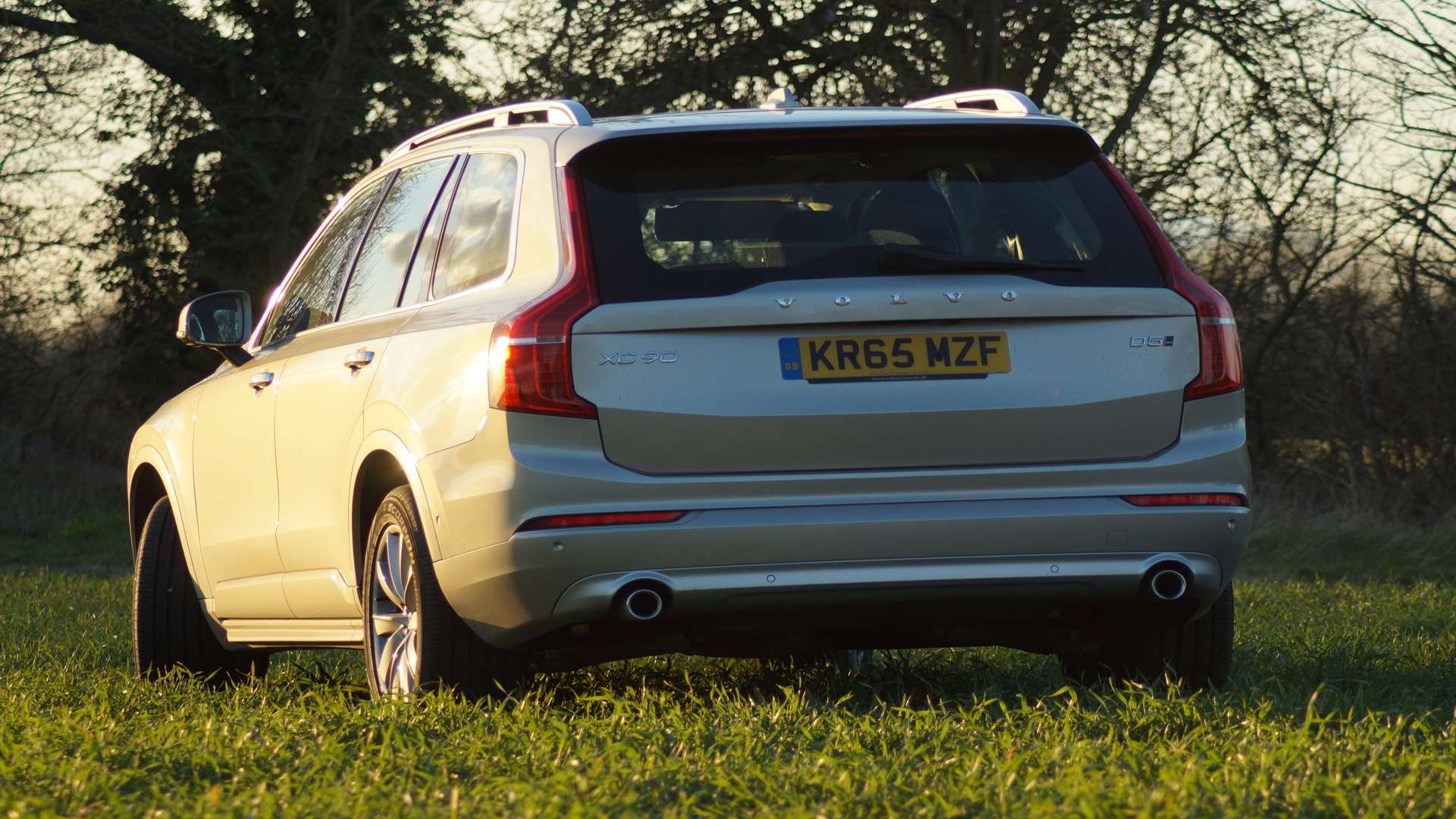 The loading lip is low and, with the powered tailgate, easily accessible