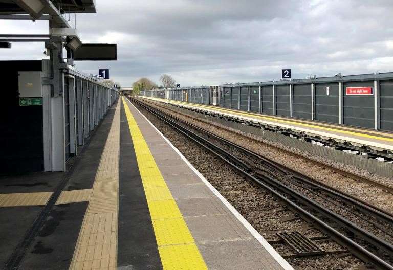 Der Bahnhof Thanet Parkway in Cliffsend in der Nähe von Ramsgate bereitet sich auf die Eröffnung vor